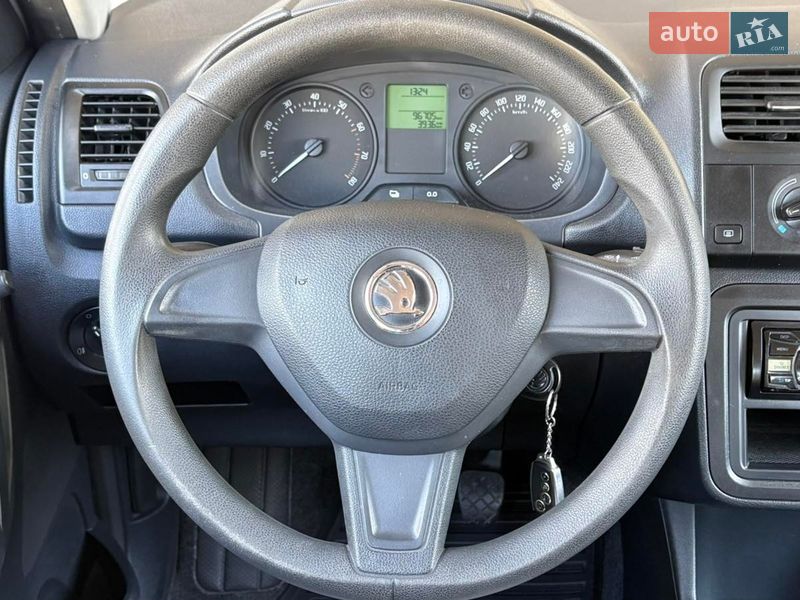 Хэтчбек Skoda Fabia 2014 в Киеве фото 13 Хэтчбек Skoda Fabia 2014 в Киеве