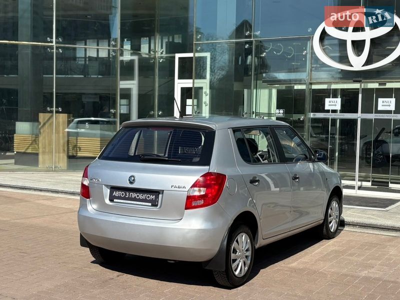 Хэтчбек Skoda Fabia 2014 в Киеве фото 17 Хэтчбек Skoda Fabia 2014 в Киеве