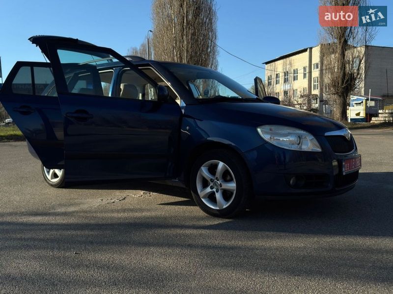 Універсал Skoda Fabia 2007 в Чернігові
