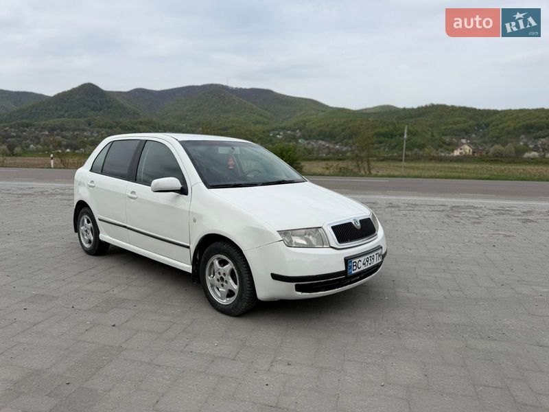 Седан Skoda Fabia 2002 в Хусте фото 3 Седан Skoda Fabia 2002 в Хусте