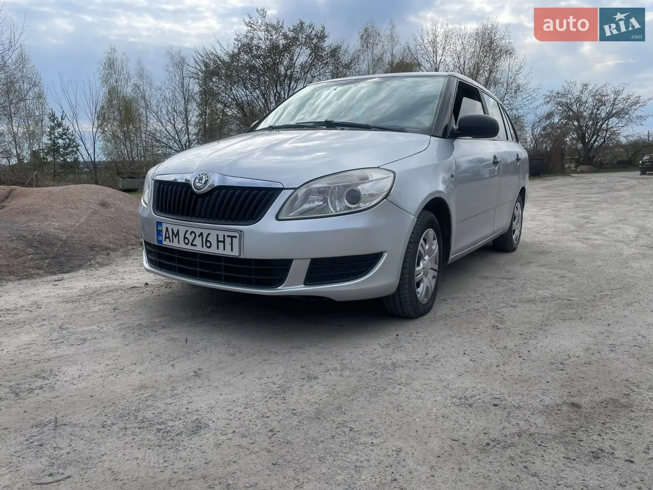 2012 Skoda Fabia - мініатюра 25