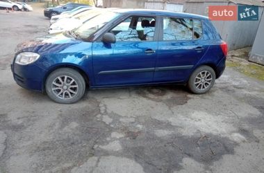Хэтчбек Skoda Fabia 2010 в Киеве