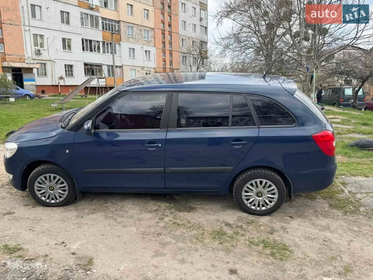 2011 Skoda Fabia - мініатюра 6