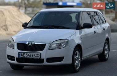 Универсал Skoda Fabia 2009 в Днепре