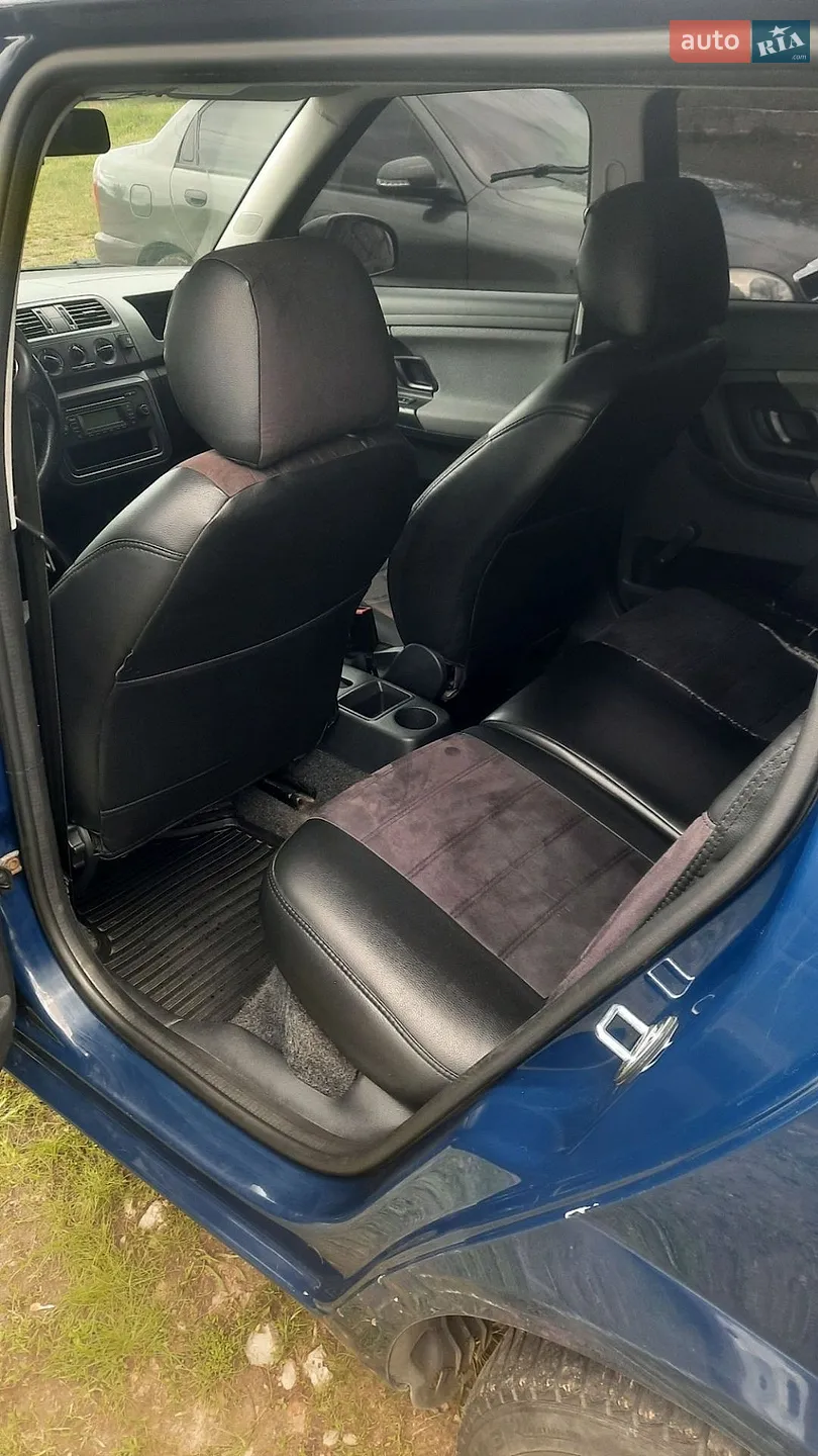 2014 Skoda Fabia - мініатюра 9