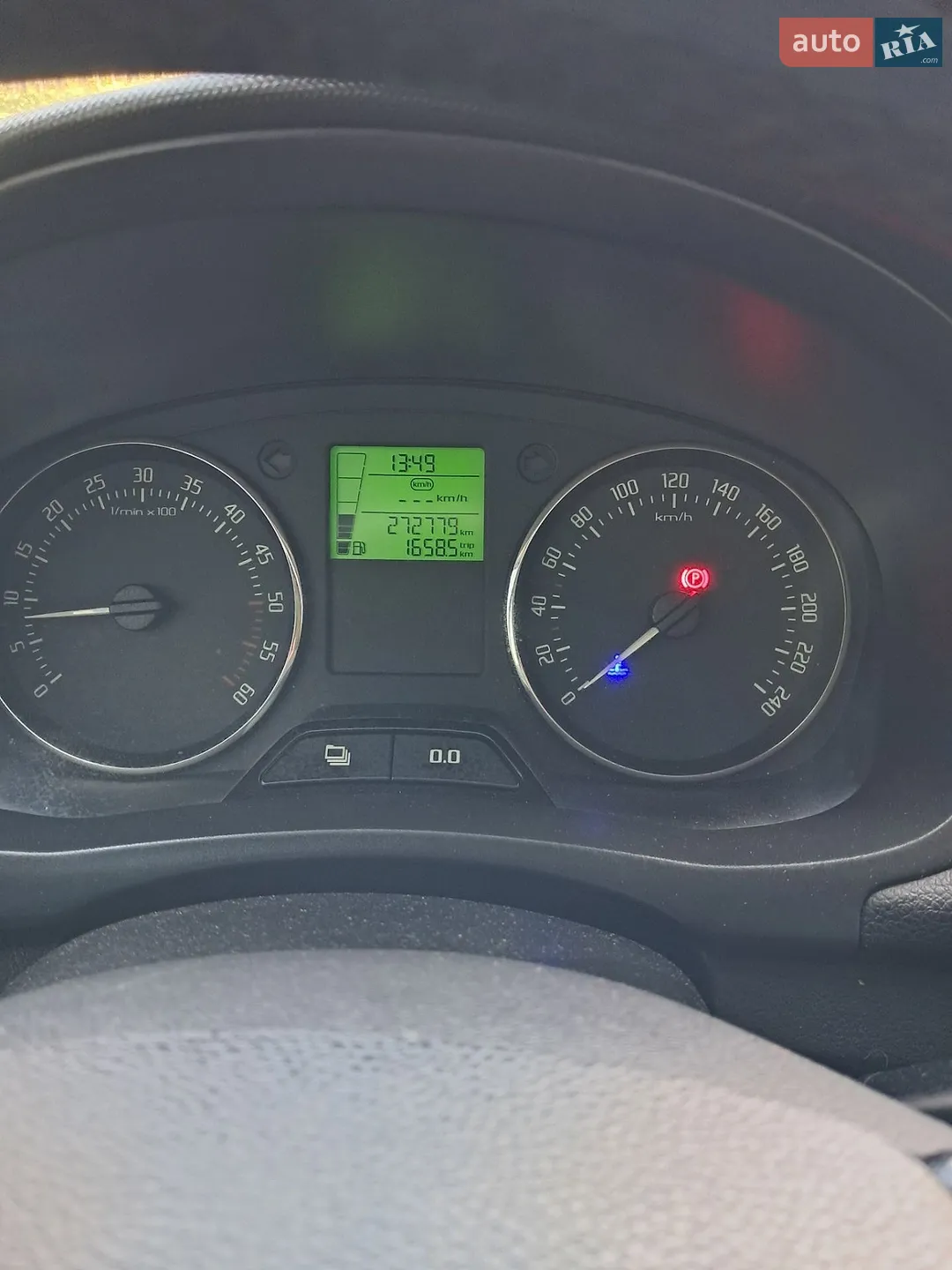 2011 Skoda Fabia - мініатюра 3