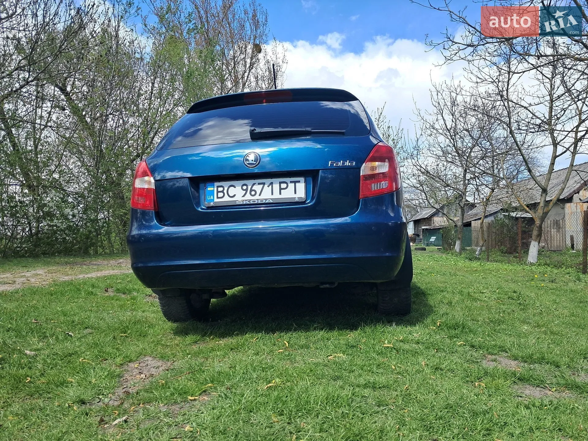 2011 Skoda Fabia - мініатюра 27