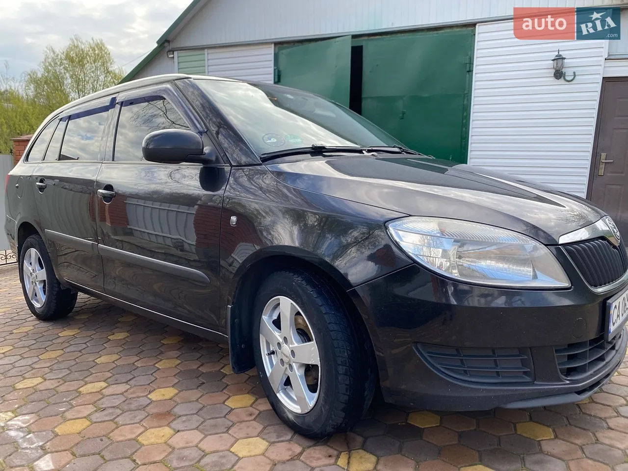 2011 Skoda Fabia - мініатюра 22