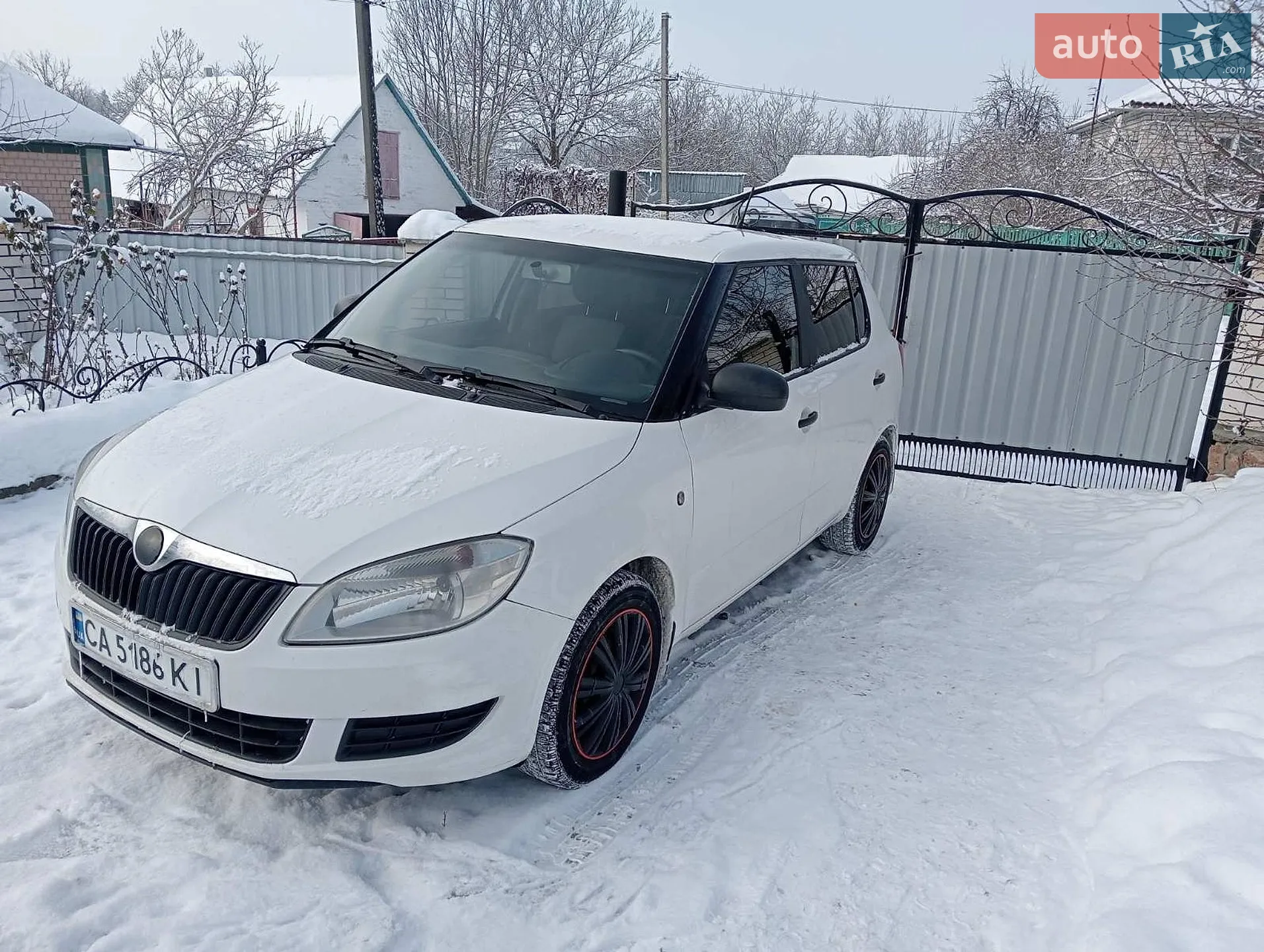 2011 Skoda Fabia - мініатюра 3