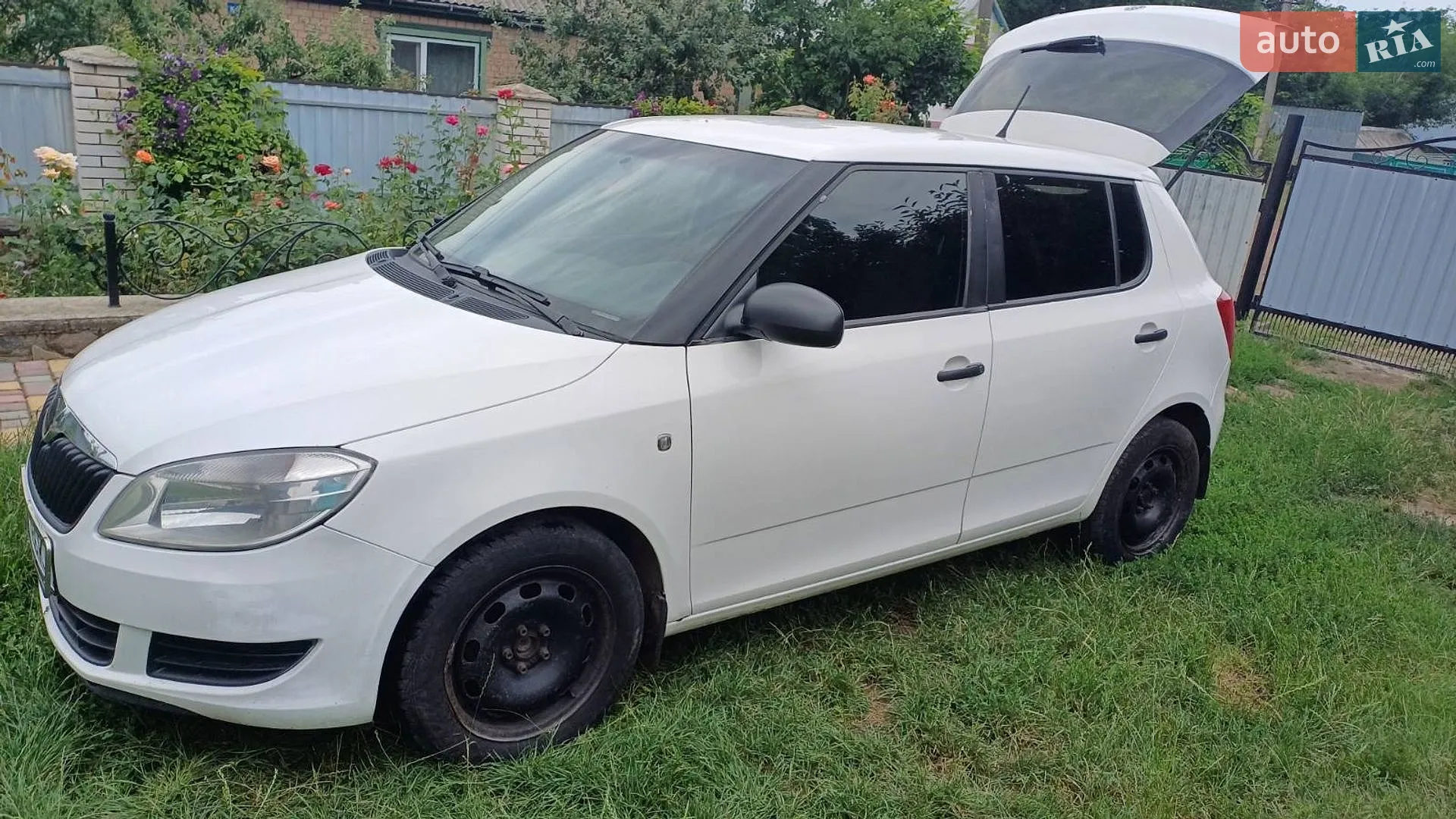 2011 Skoda Fabia - мініатюра 4