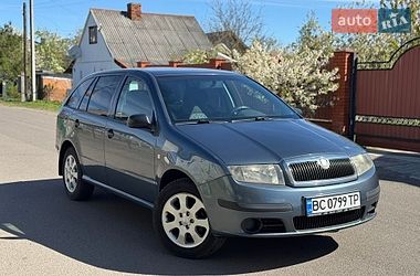 Універсал Skoda Fabia 2006 в Володимирі