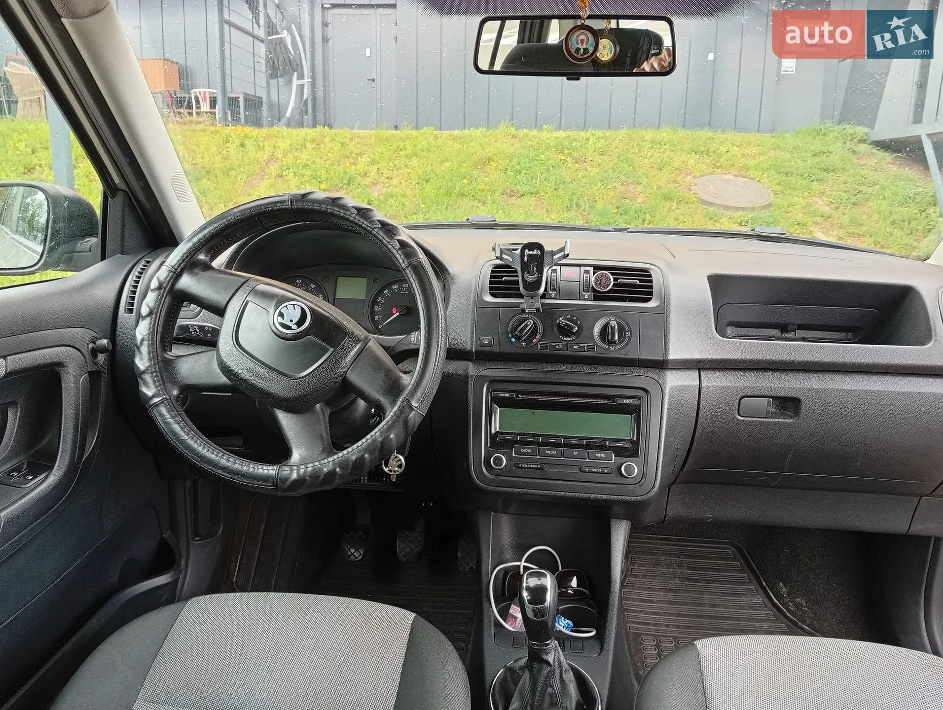 2010 Skoda Fabia - мініатюра 6