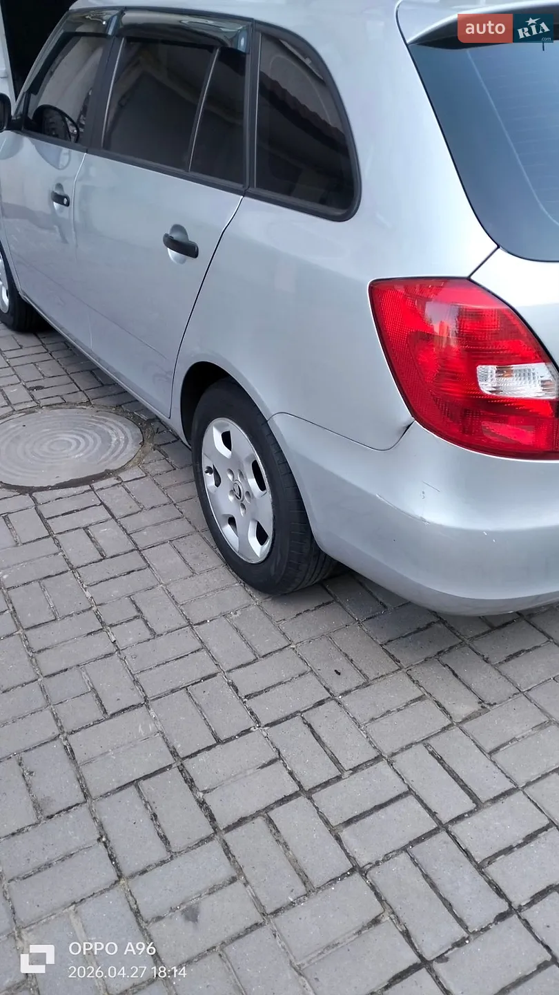 2012 Skoda Fabia - мініатюра 14
