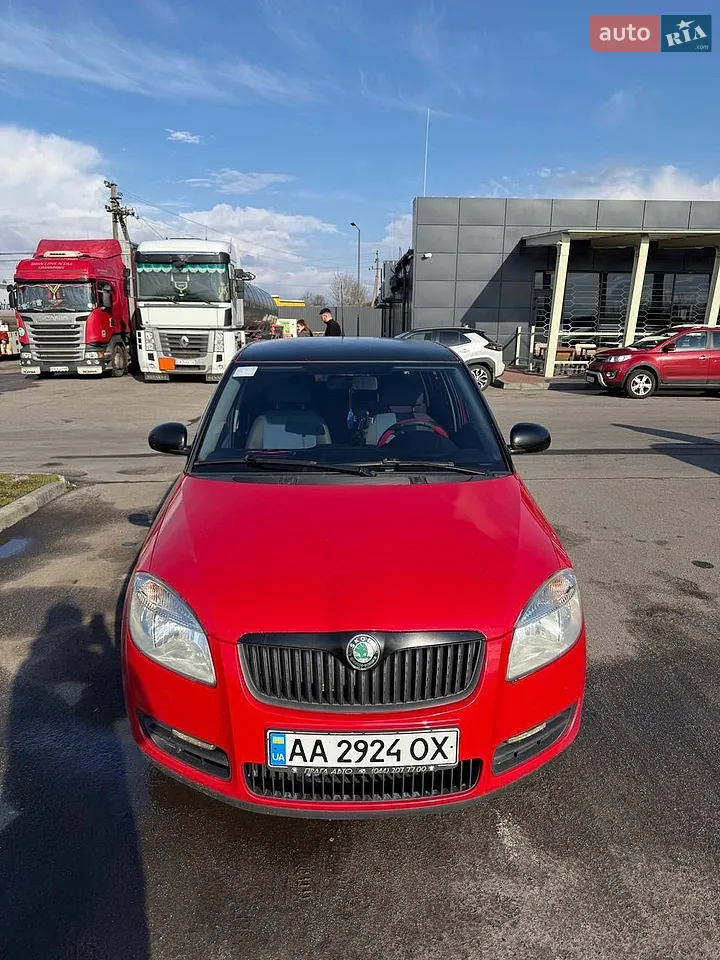 2010 Skoda Fabia - мініатюра 19