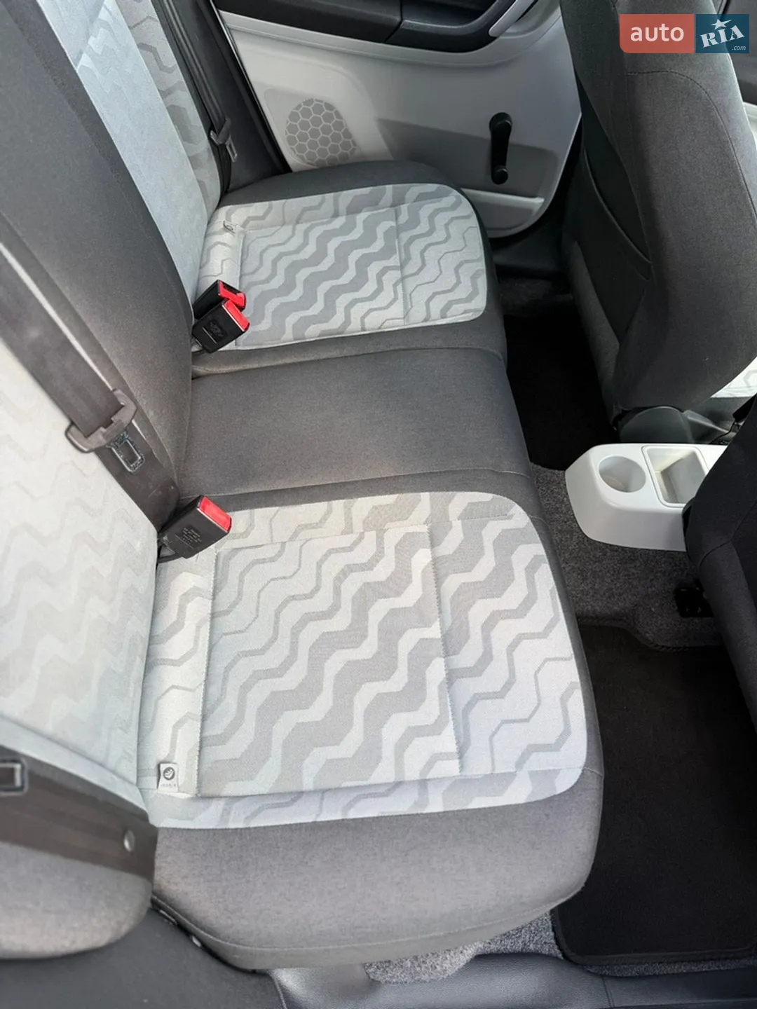 2010 Skoda Fabia - мініатюра 42