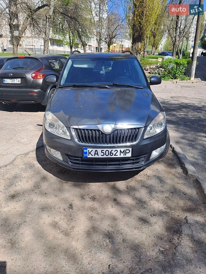 2011 Skoda Fabia - мініатюра 30