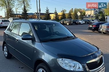 Хетчбек Skoda Fabia 2008 в Рівному