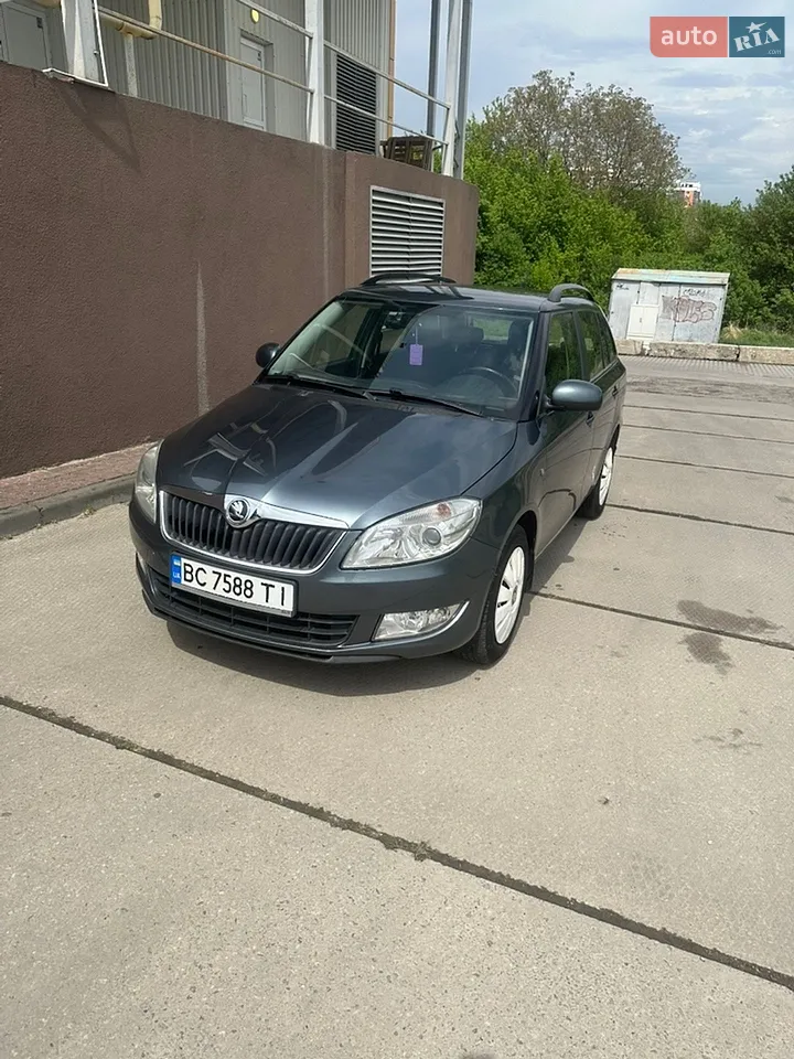 2012 Skoda Fabia - мініатюра 15
