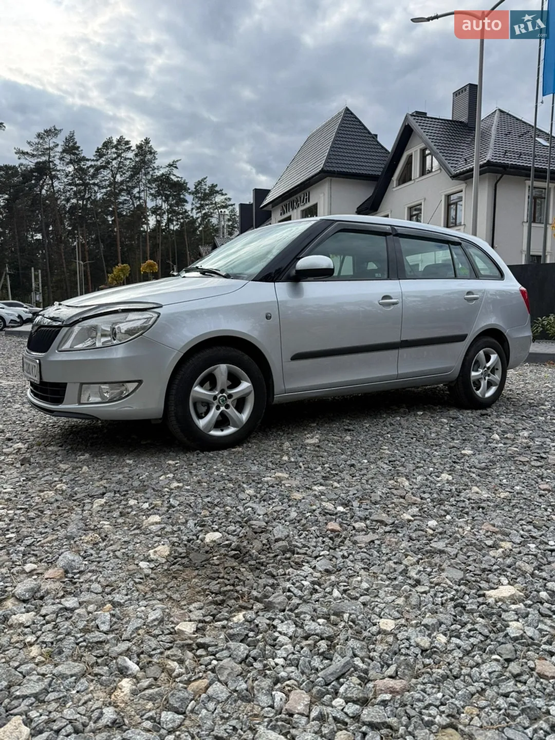 2012 Skoda Fabia - мініатюра 4