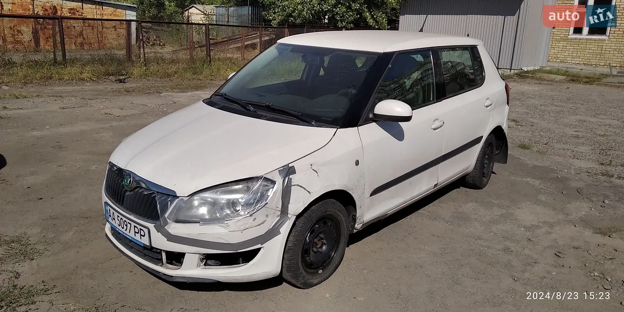 2010 Skoda Fabia - мініатюра 22