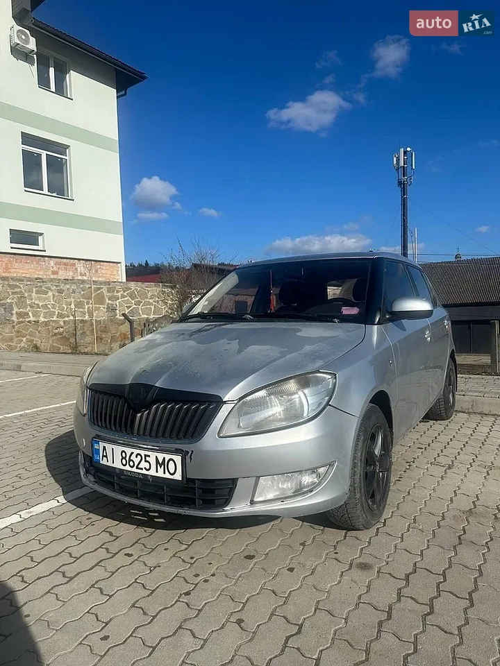 2010 Skoda Fabia - мініатюра 17