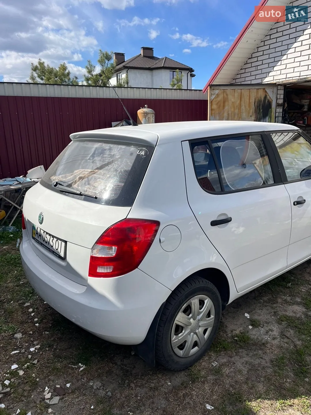 2011 Skoda Fabia - мініатюра 10