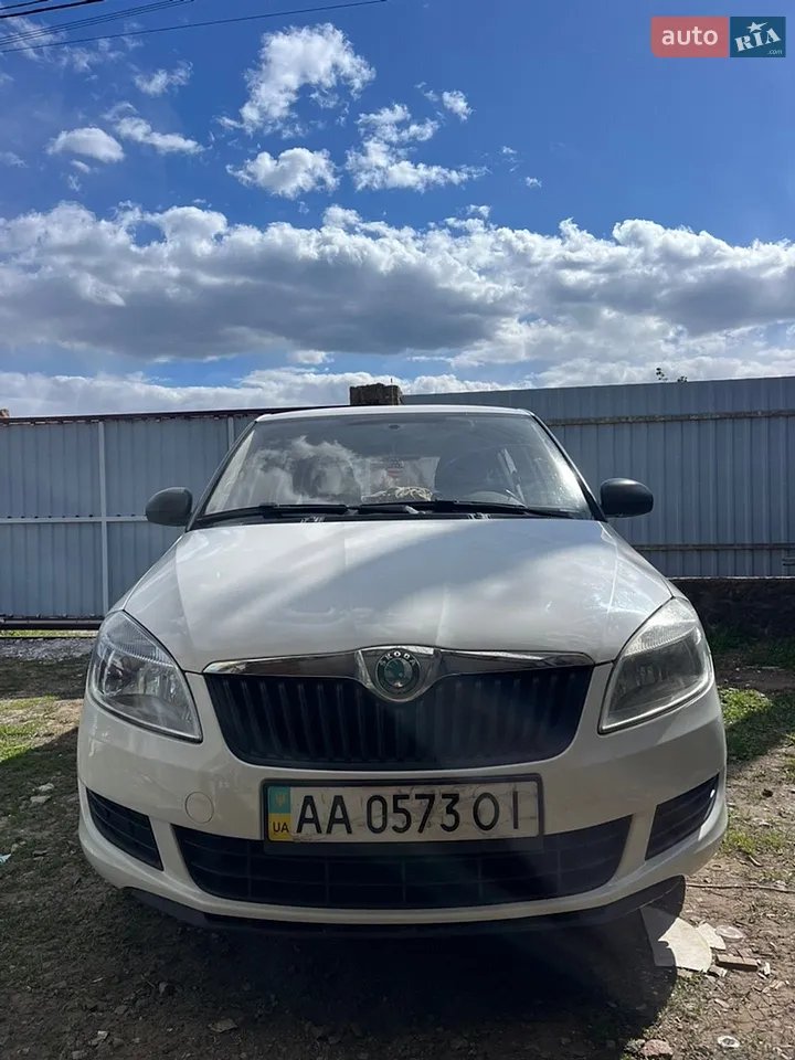 2012 Skoda Fabia - мініатюра 17