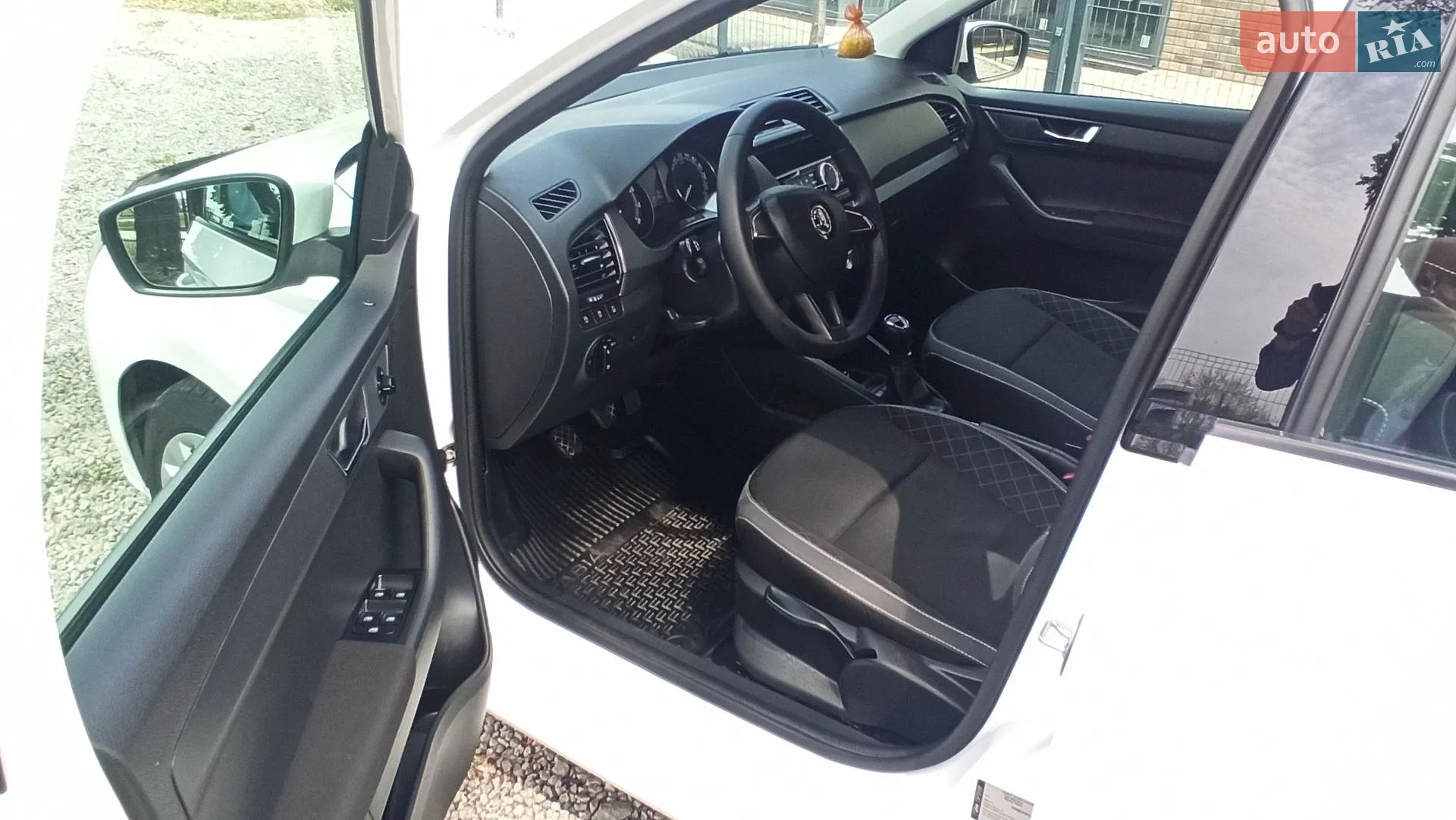 2019 Skoda Fabia - мініатюра 32
