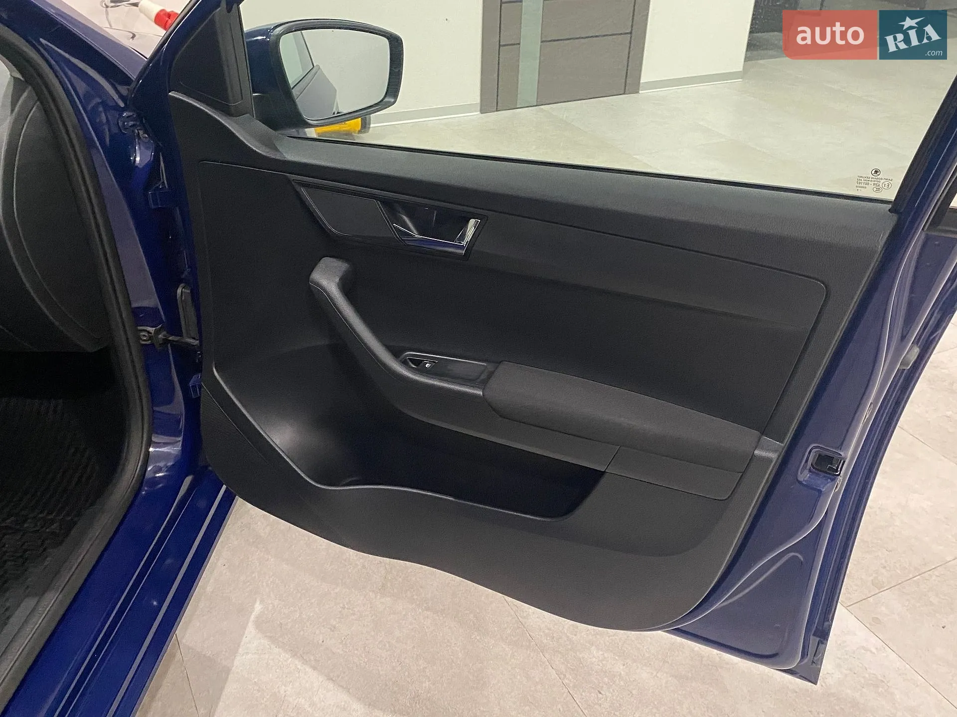 2015 Skoda Fabia - мініатюра 12