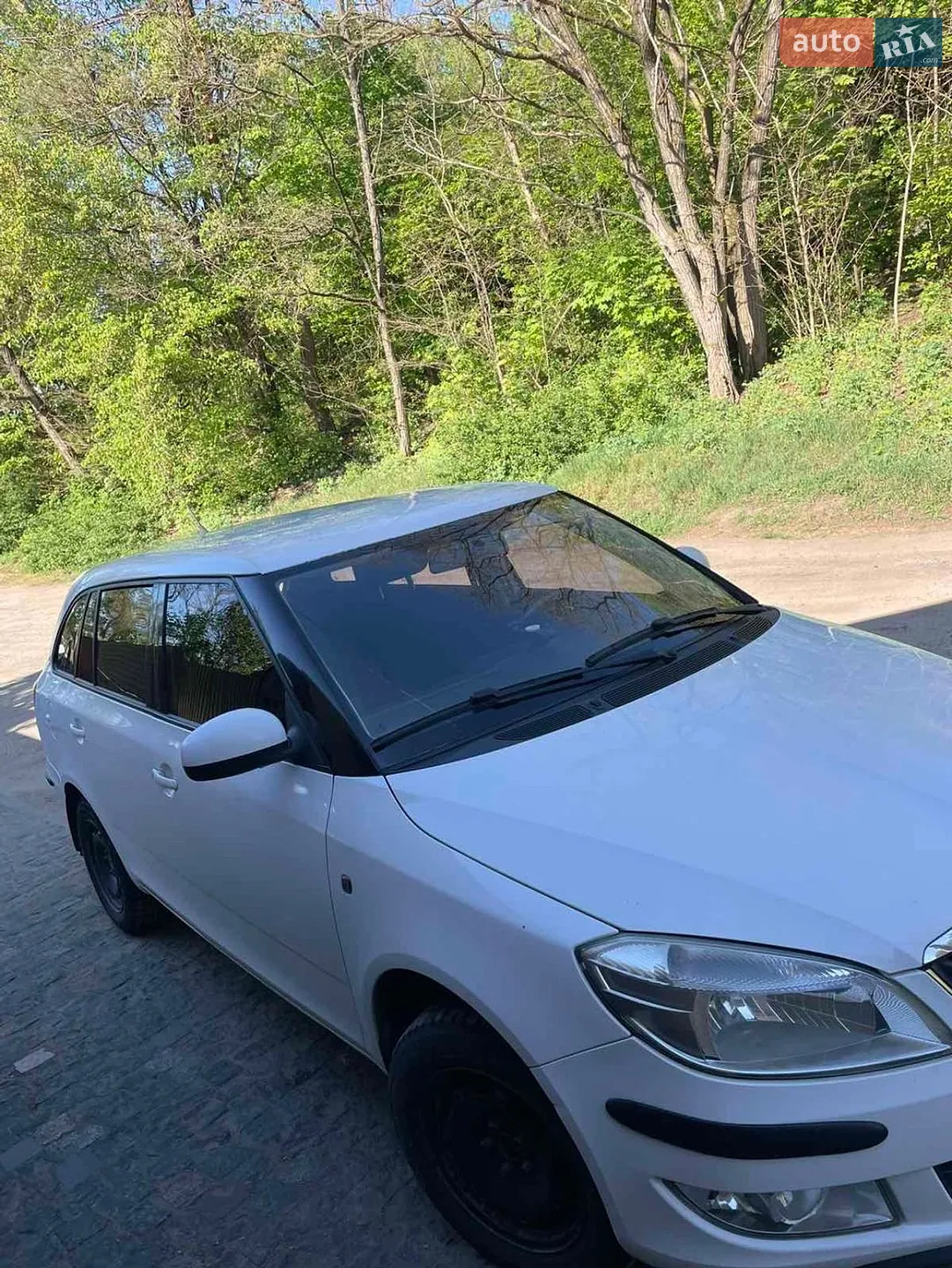 2010 Skoda Fabia - мініатюра 5