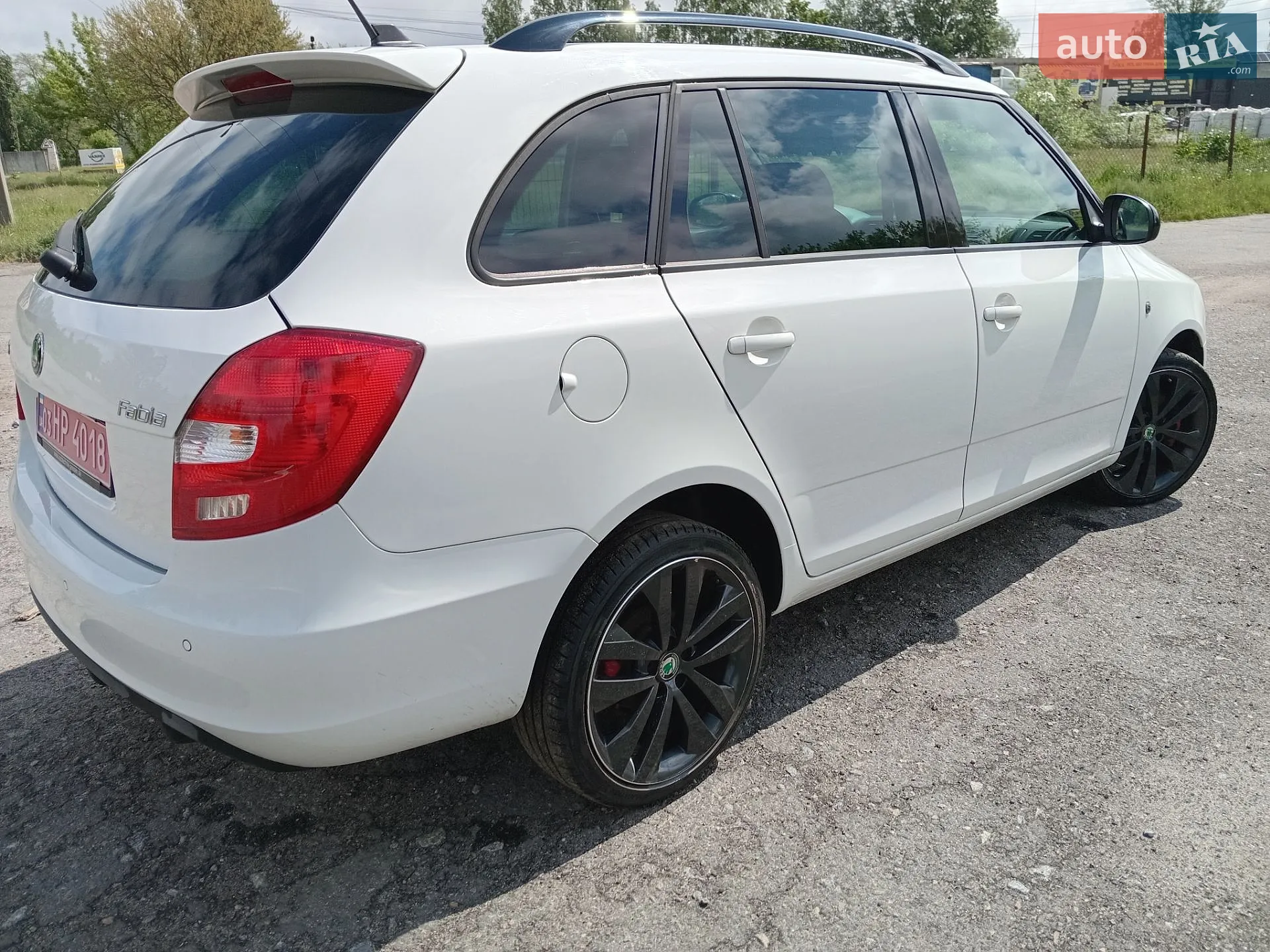 2011 Skoda Fabia - мініатюра 13