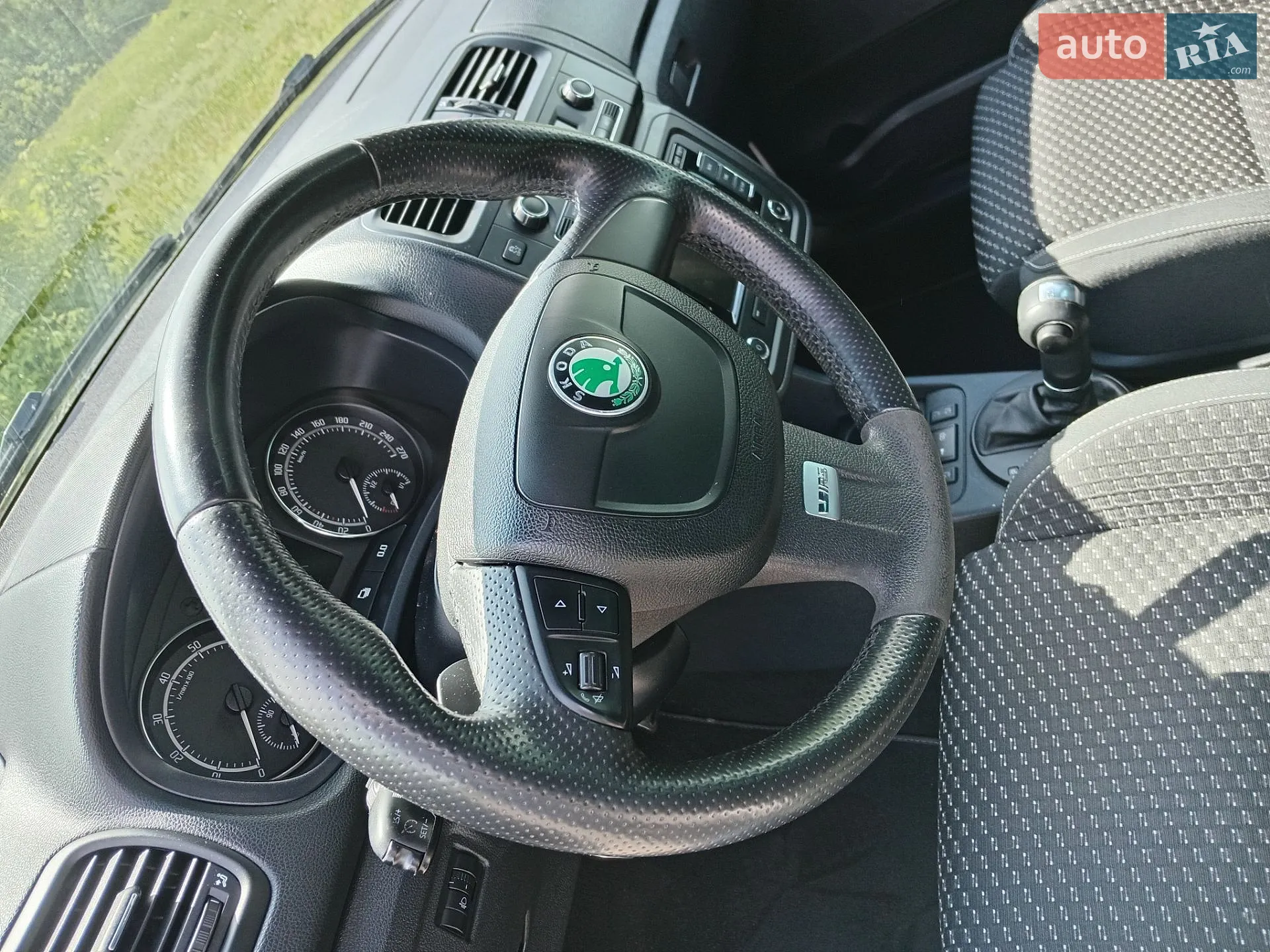 2011 Skoda Fabia - мініатюра 20