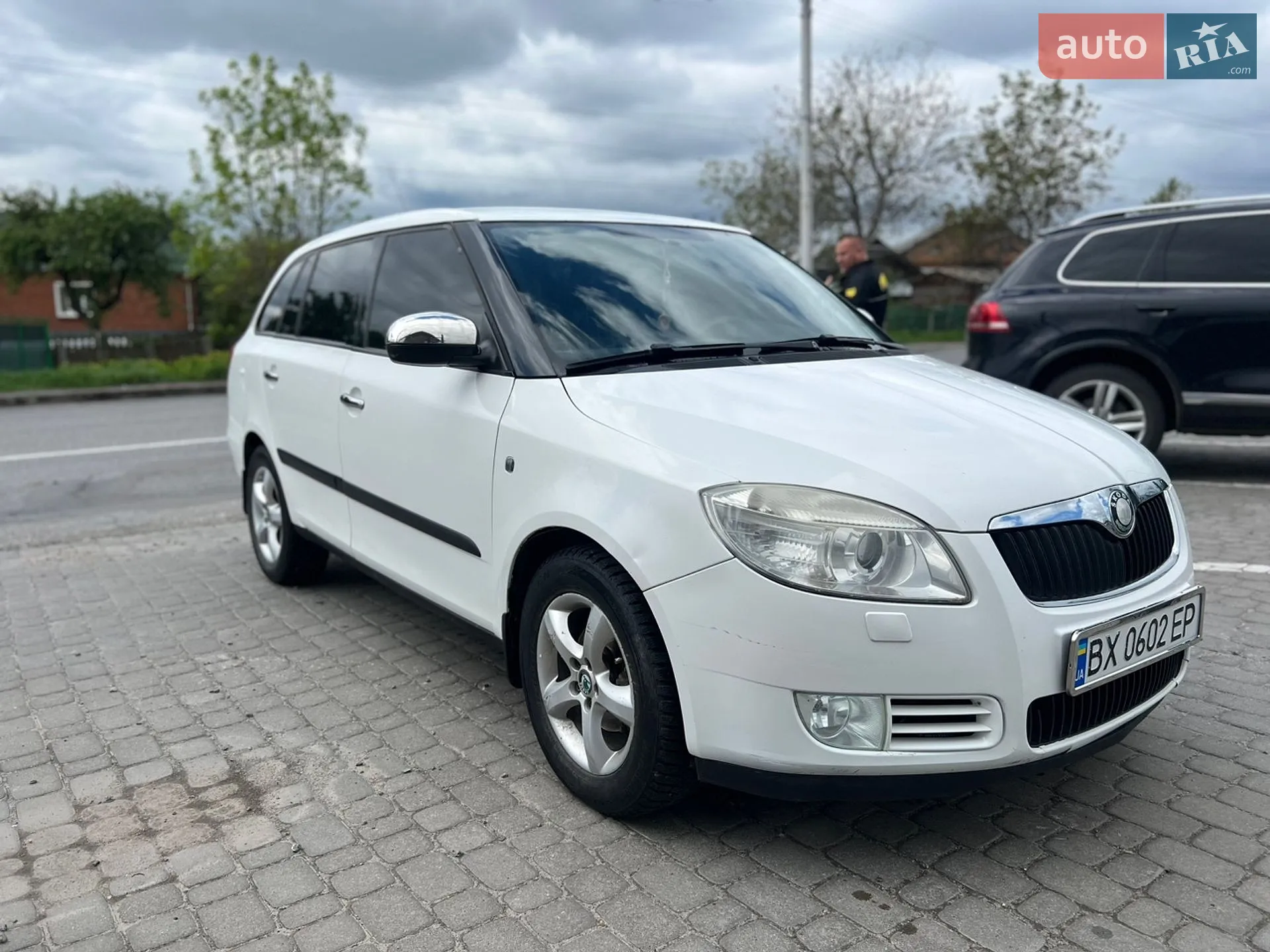 2010 Skoda Fabia - мініатюра 2