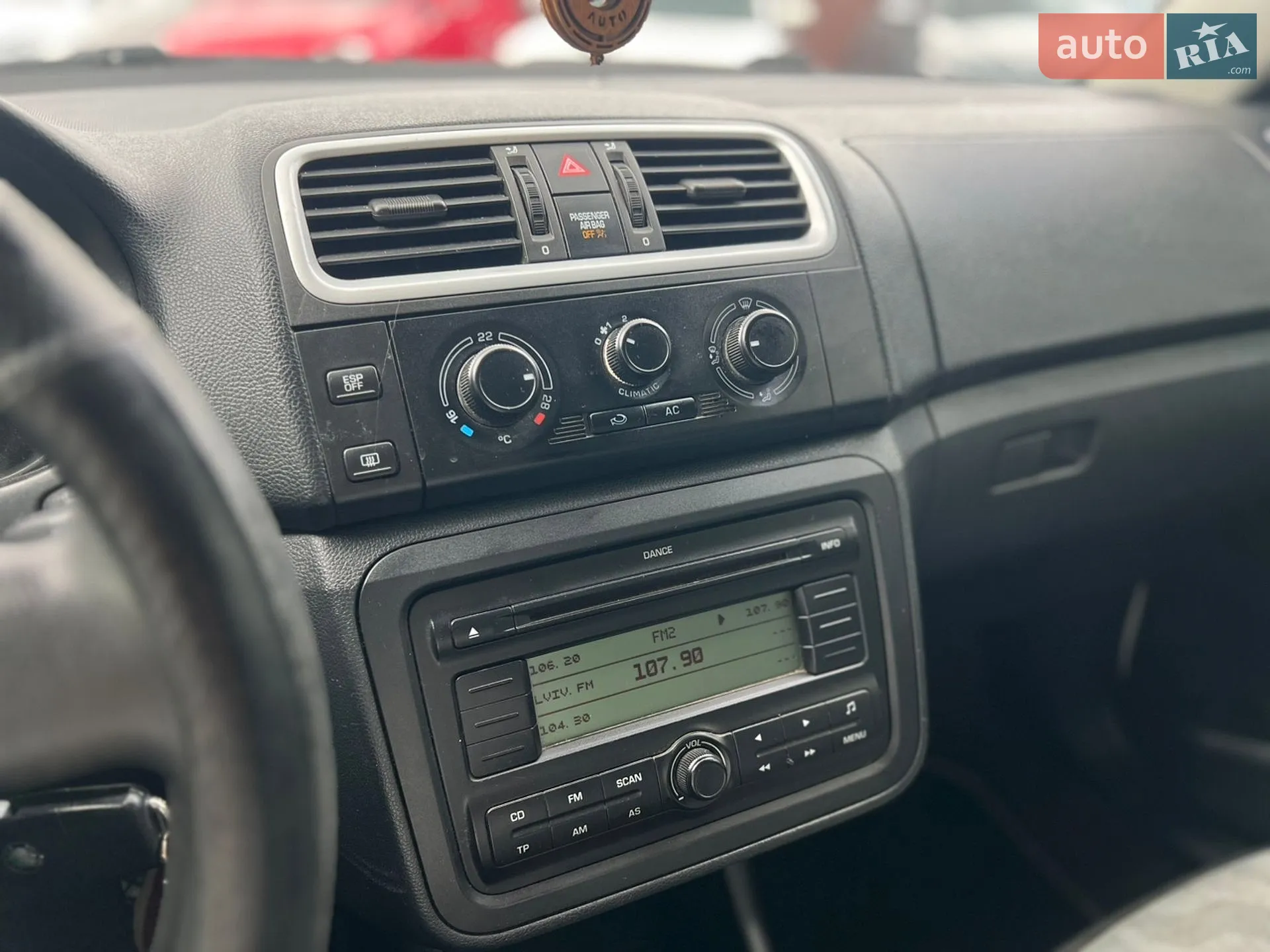 2010 Skoda Fabia - мініатюра 7