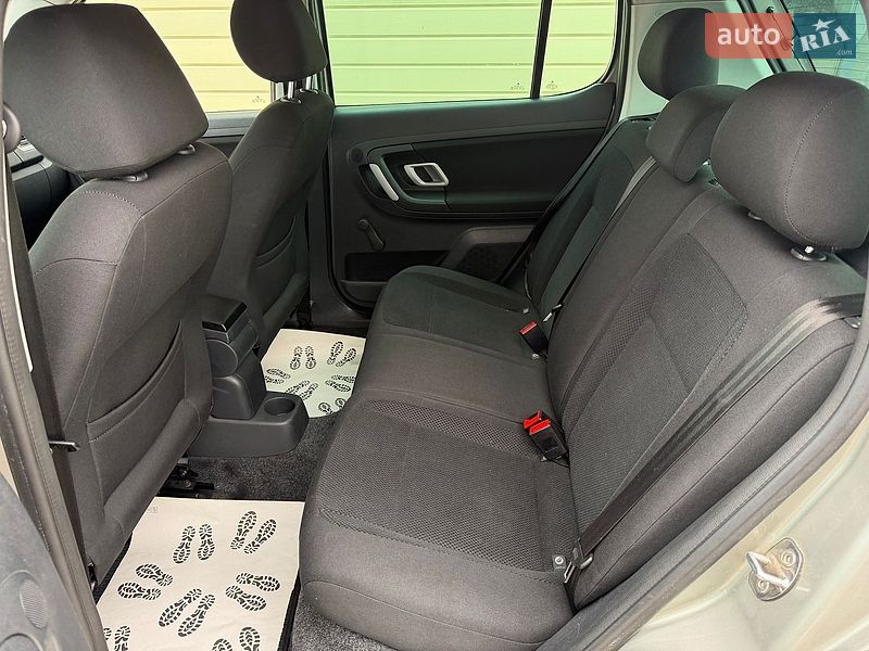 Хэтчбек Skoda Fabia 2008 в Виннице