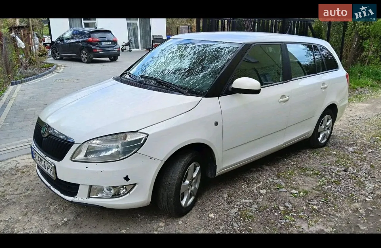 2010 Skoda Fabia - мініатюра 32