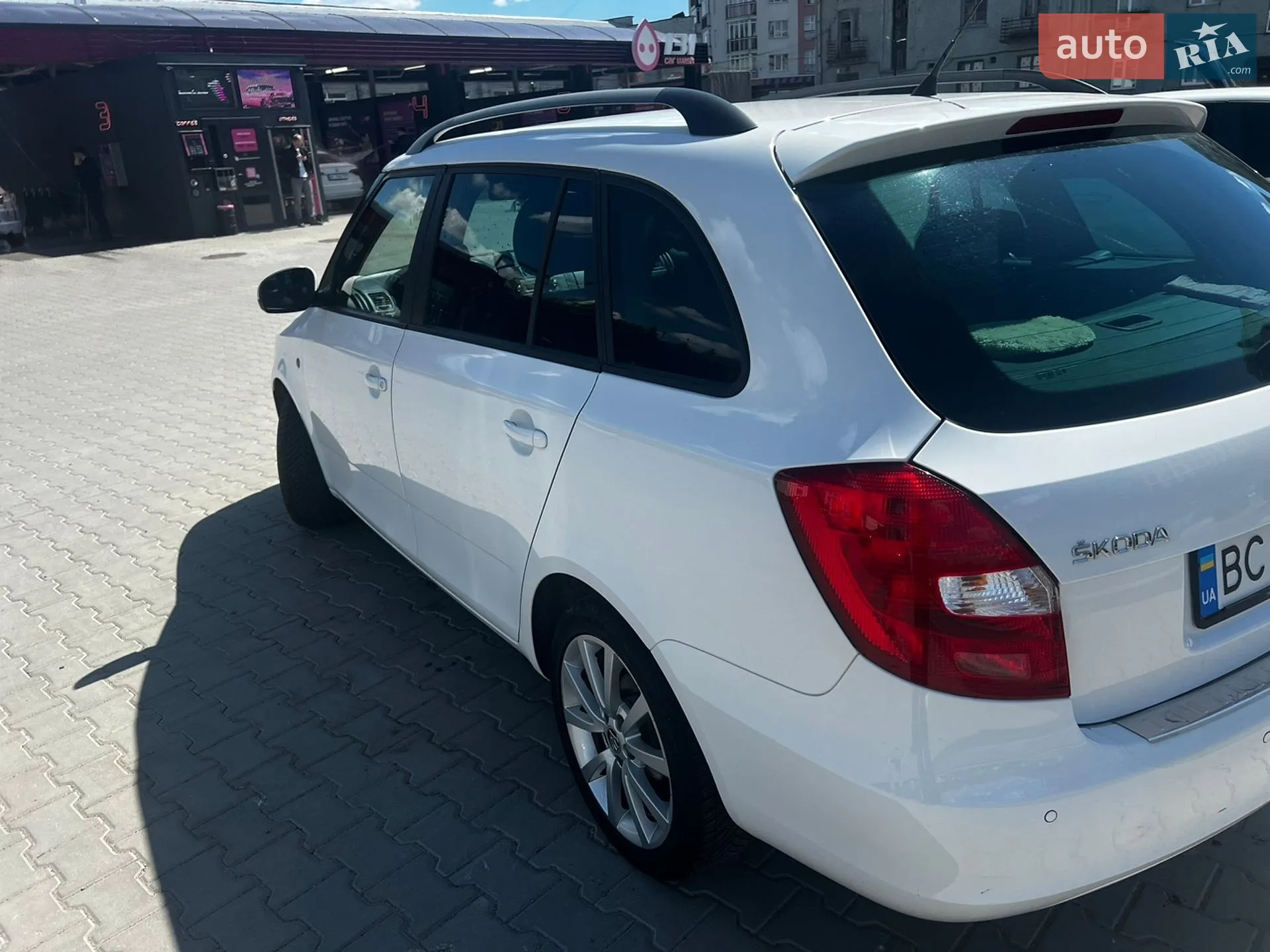 2014 Skoda Fabia - мініатюра 5