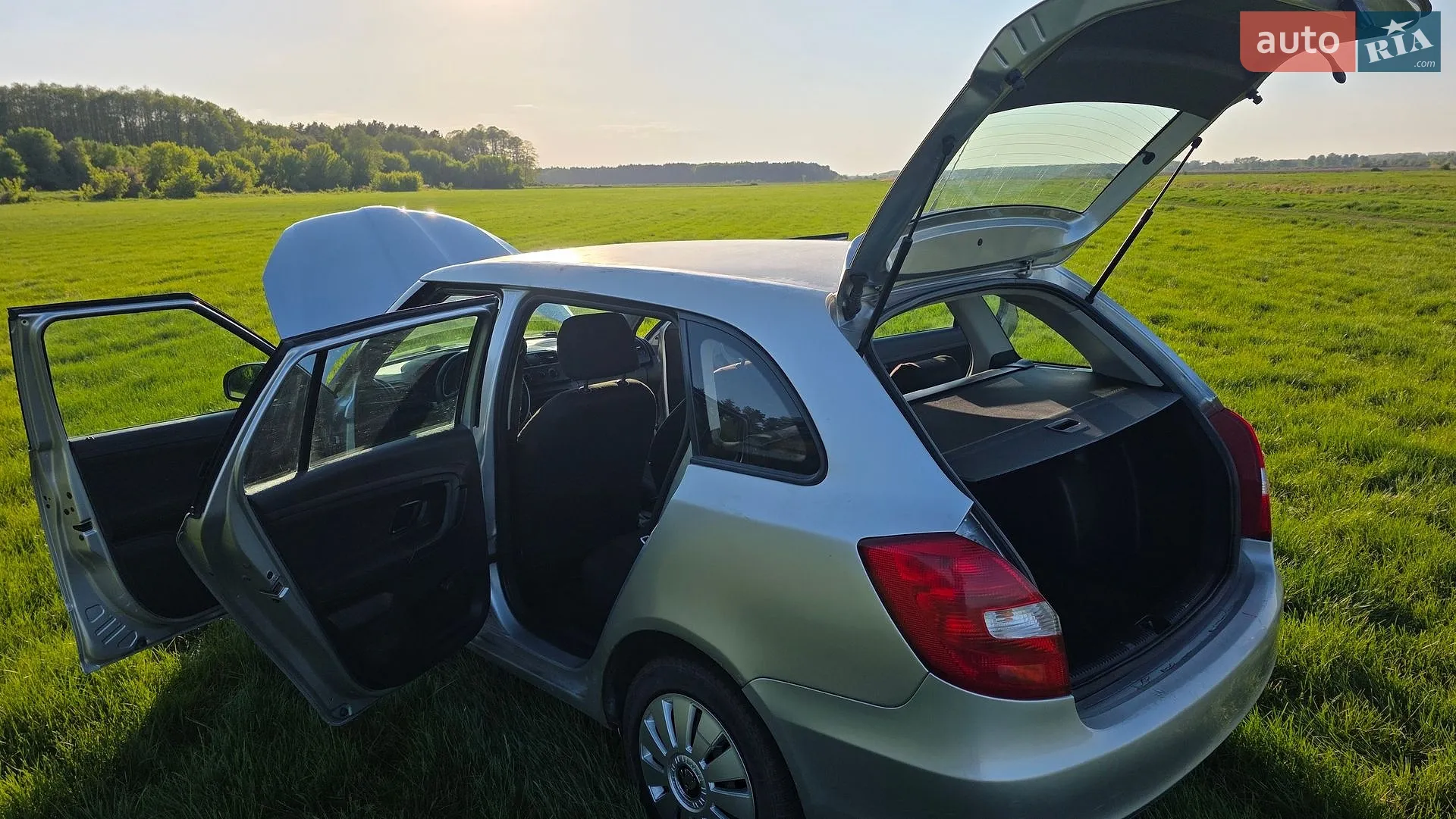 2011 Skoda Fabia - мініатюра 64