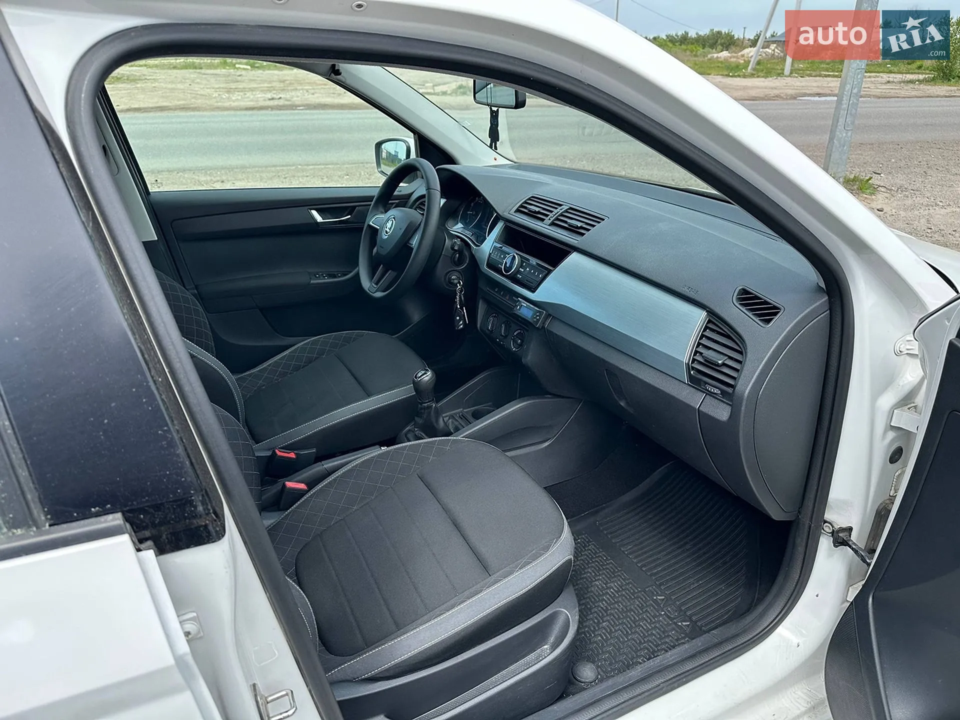 2018 Skoda Fabia - мініатюра 12