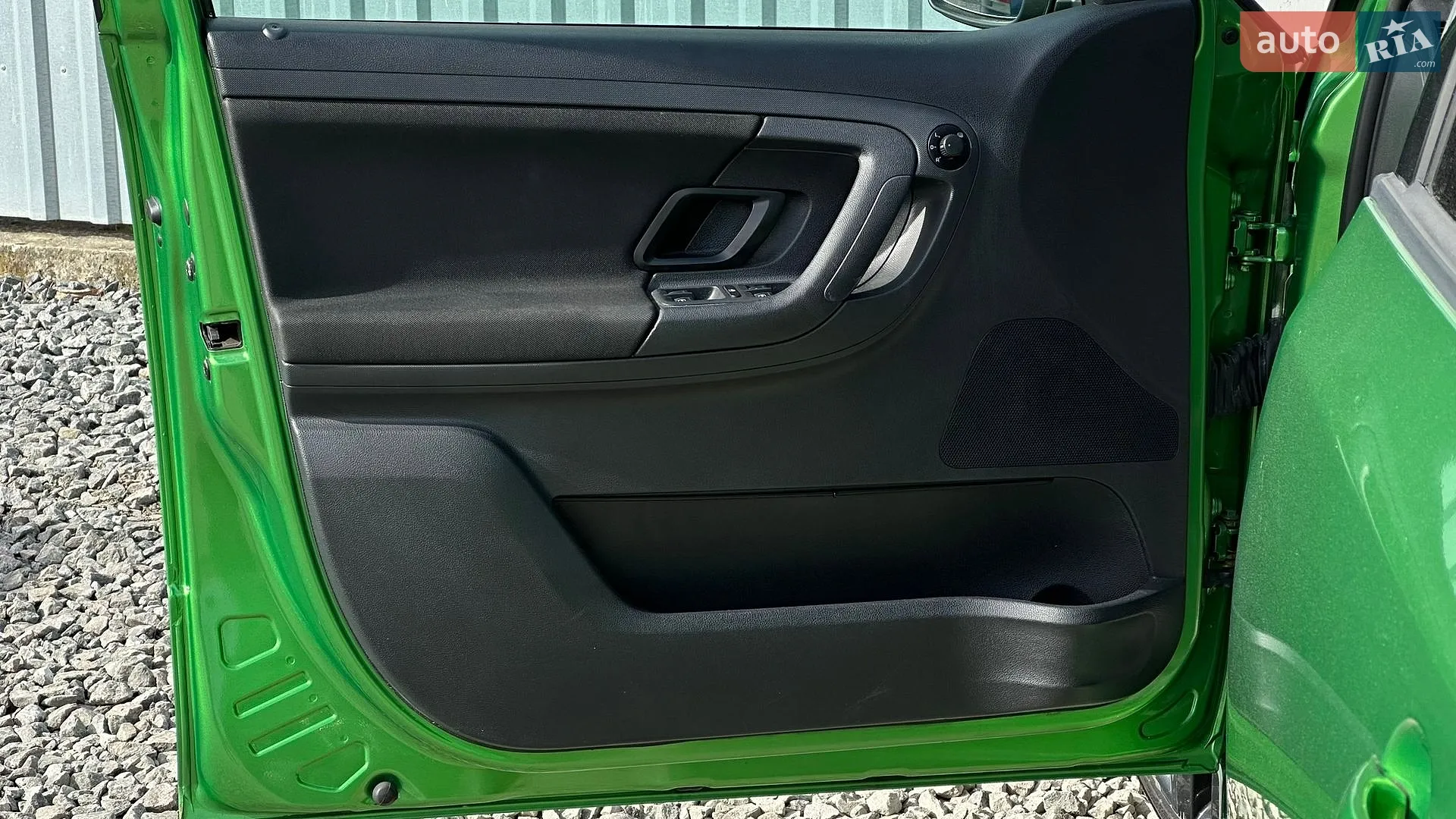 2010 Skoda Fabia - мініатюра 47
