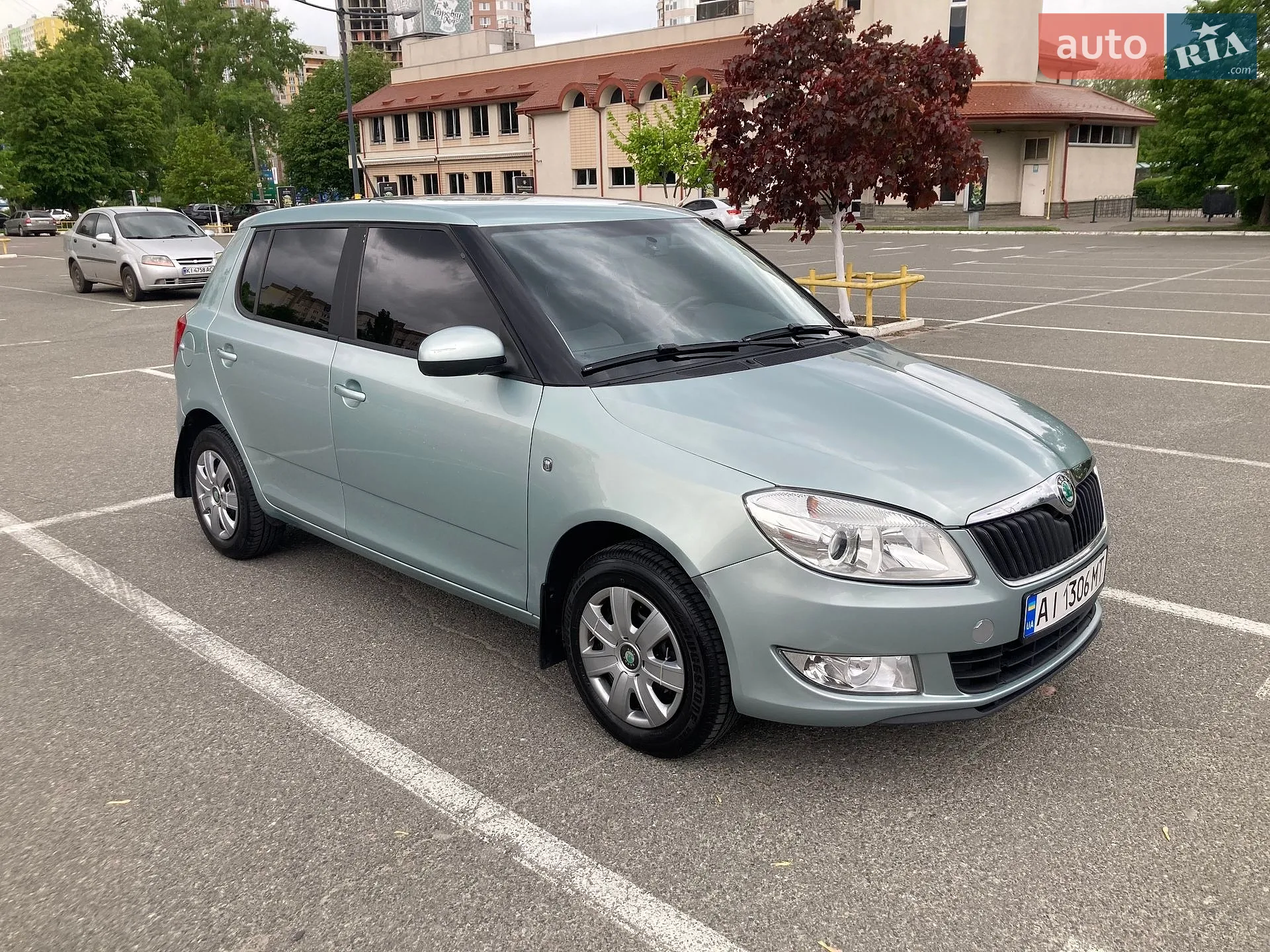 2012 Skoda Fabia - мініатюра 2