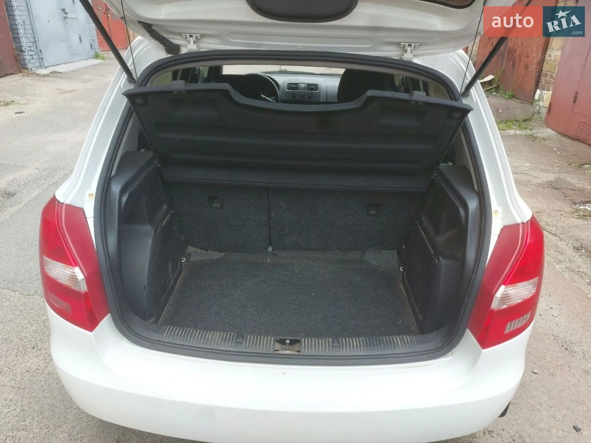 2012 Skoda Fabia - мініатюра 39