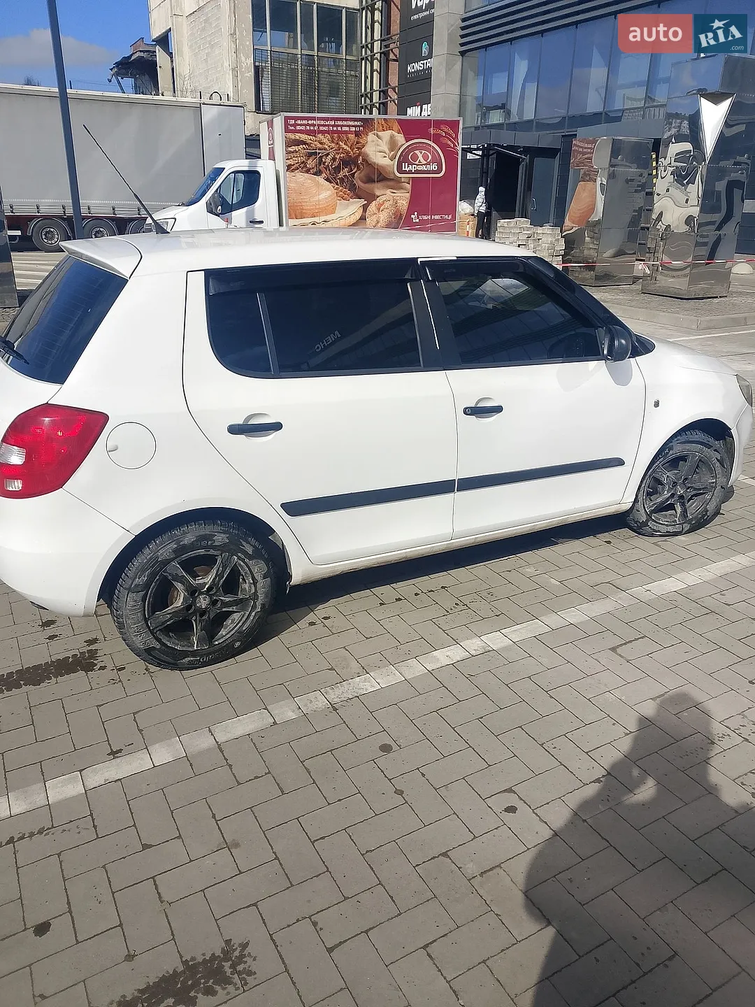 2010 Skoda Fabia - мініатюра 4