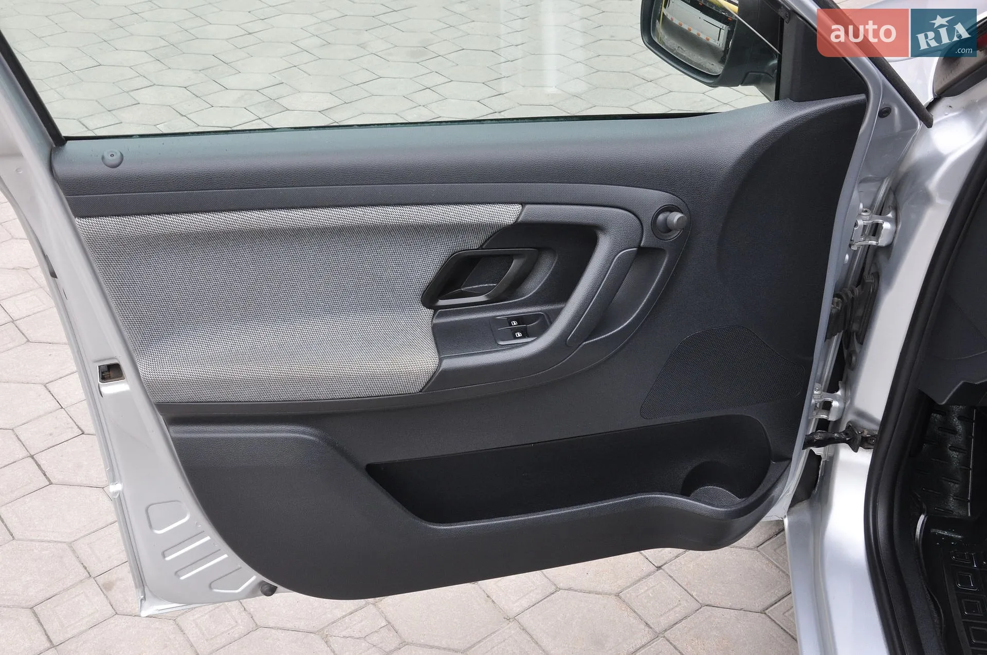 2011 Skoda Fabia - мініатюра 17