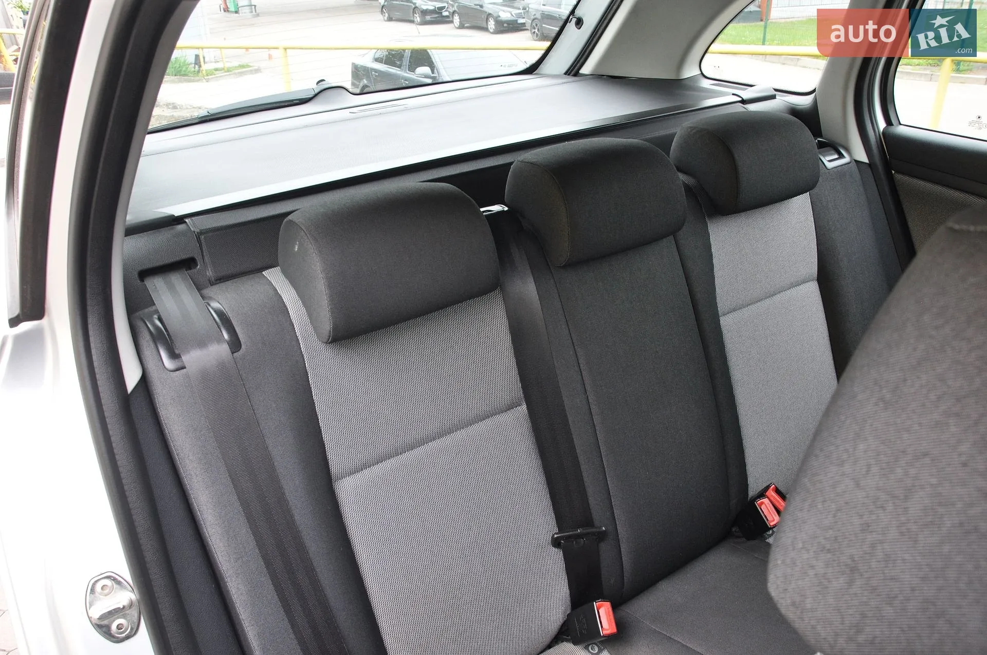 2011 Skoda Fabia - мініатюра 28