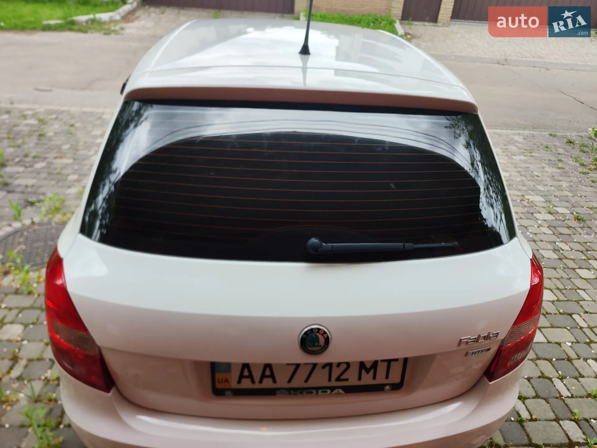 2011 Skoda Fabia - мініатюра 9