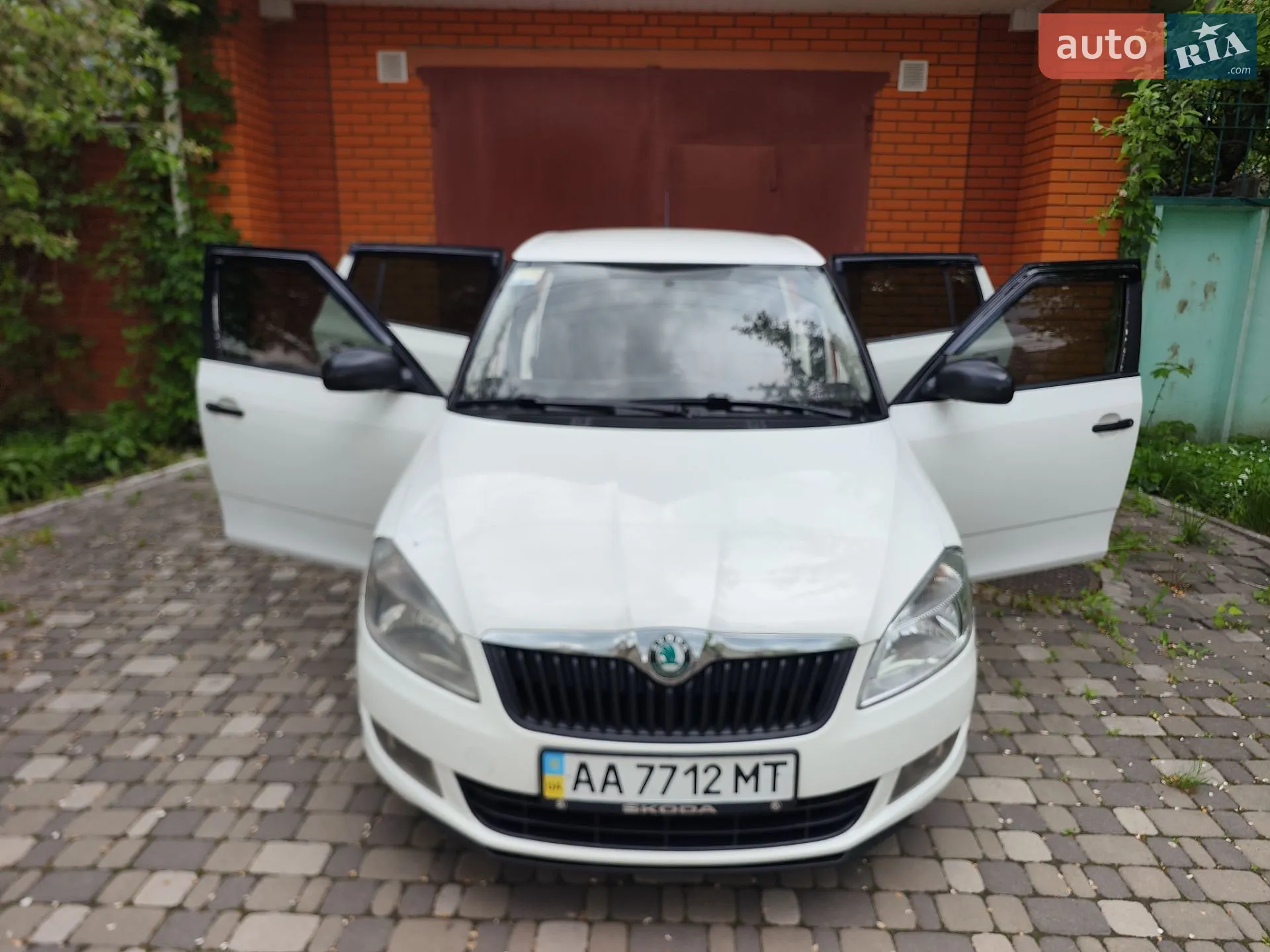 2011 Skoda Fabia - мініатюра 30