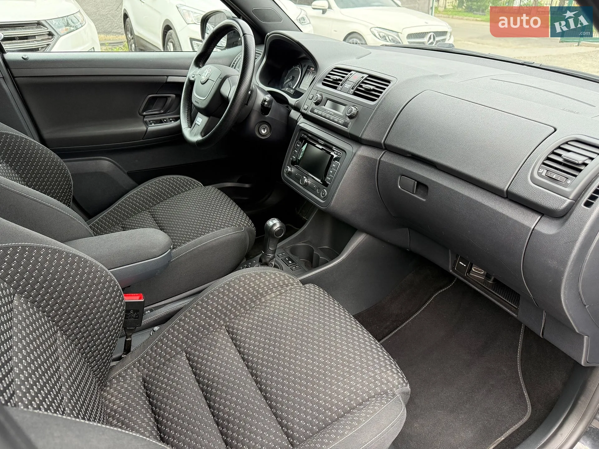 2012 Skoda Fabia - мініатюра 35