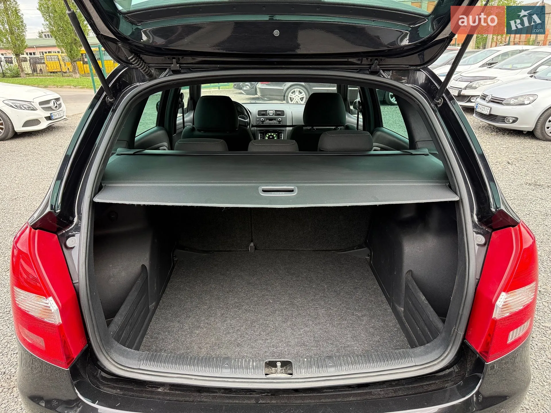 2012 Skoda Fabia - мініатюра 66