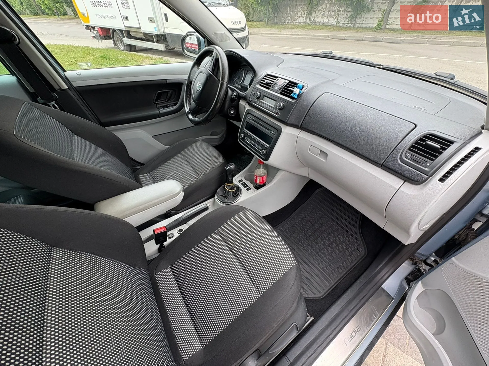 2010 Skoda Fabia - мініатюра 19
